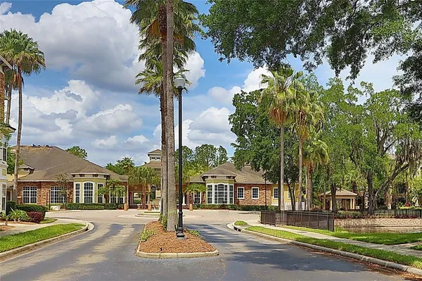 $1,450 | 2407 Courtney Meadows Court, Unit 103, Tampa, FL 33619