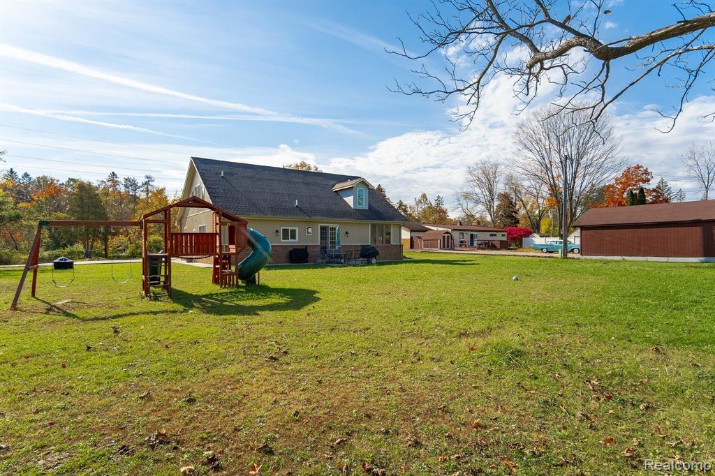 28706 West Nine Mile Road Farmington Hills, MI 48336 - Photo 51 of 51