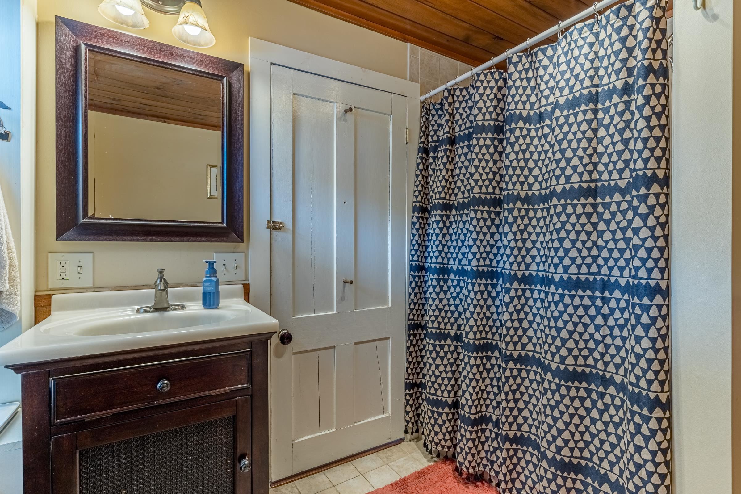 104 Thompson Street Ashland, NH 03217 - Photo 15 of 39