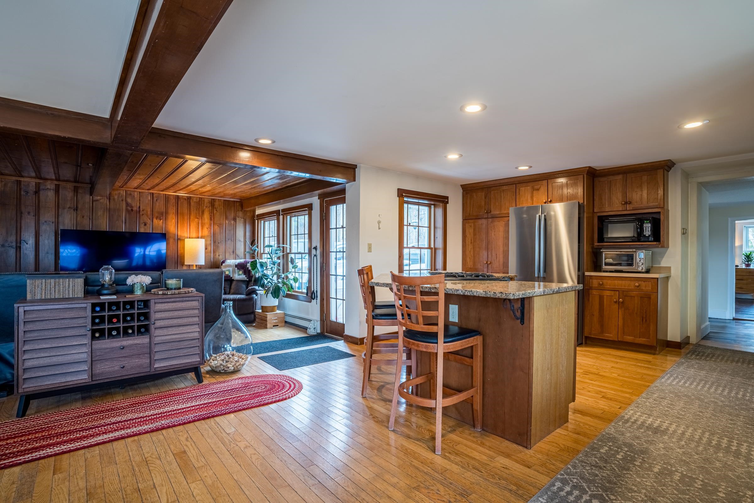 104 Thompson Street Ashland, NH 03217 - Photo 5 of 39
