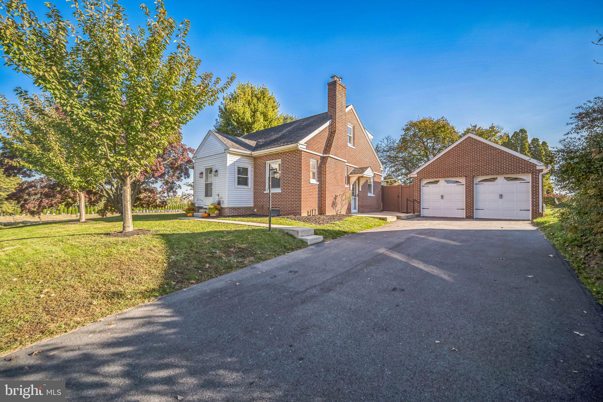 17 Cherry Hill Road Paradise, PA 17572 - Photo 1 of 46 Gallery Image 1