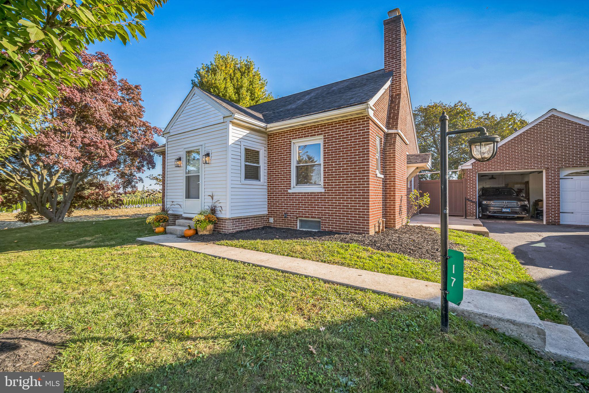 17 Cherry Hill Road Paradise, PA 17572 - Photo 2 of 46 Gallery Image 2