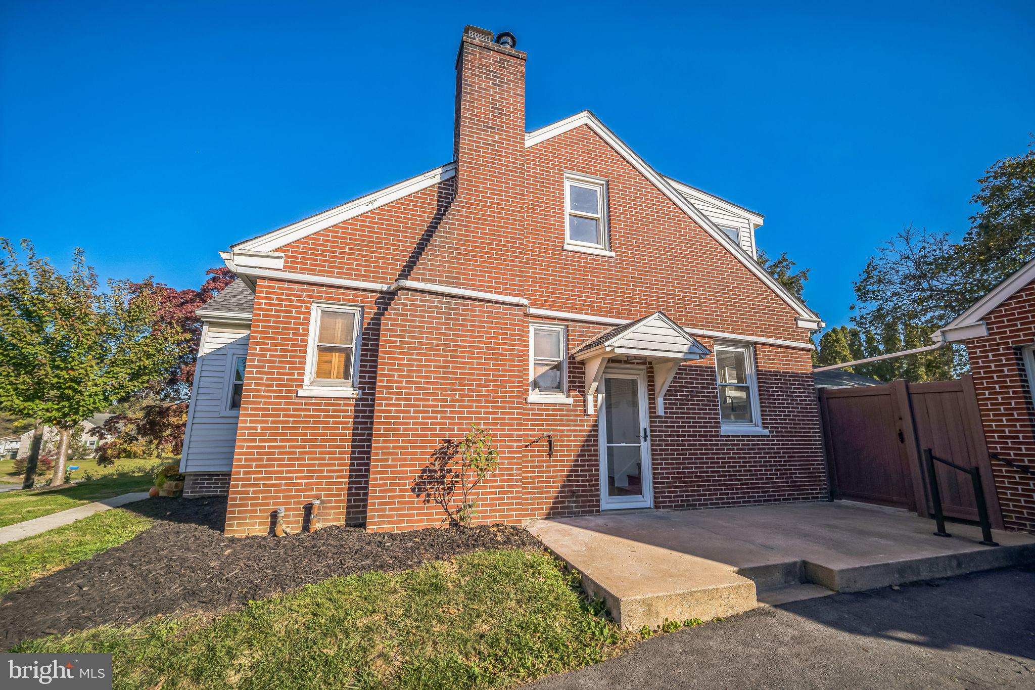 17 Cherry Hill Road Paradise, PA 17572 - Photo 4 of 46 Gallery Image 4