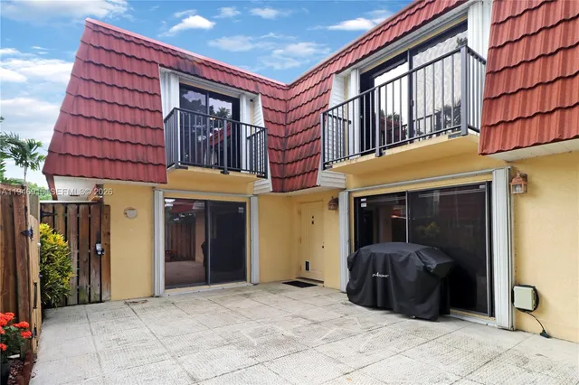 $2,900 | 9977 Northwest 6th Court, Unit 9977, Plantation, FL 33324