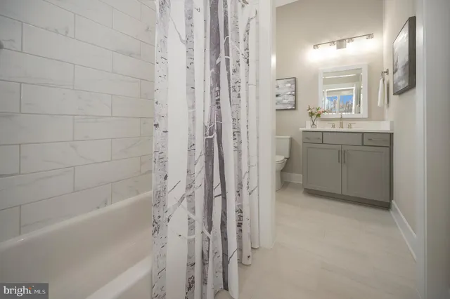 $889,000 | 2 Alma Gaynelle Drive, Unit A, Mineral, VA 23117