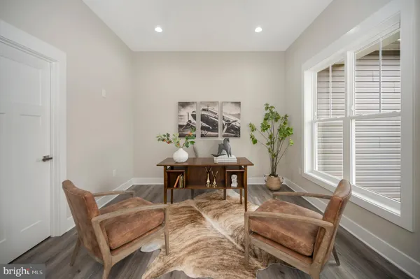 $889,000 | 2 Alma Gaynelle Drive, Unit A, Mineral, VA 23117