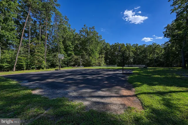 $889,000 | 2 Alma Gaynelle Drive, Unit A, Mineral, VA 23117