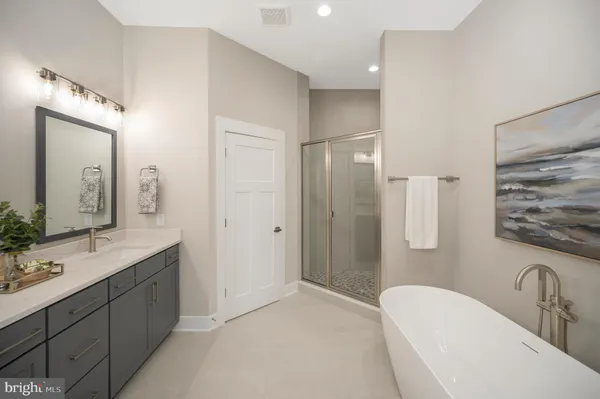 $889,000 | 2 Alma Gaynelle Drive, Unit A, Mineral, VA 23117
