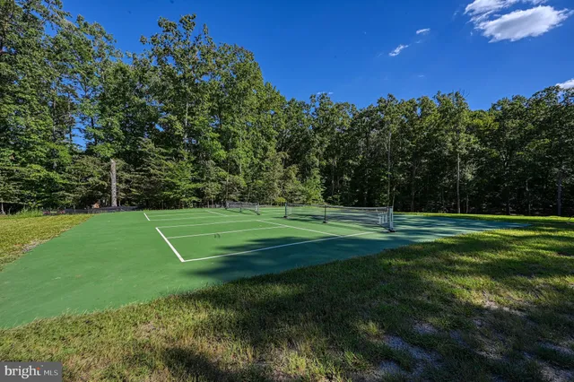 $889,000 | 2 Alma Gaynelle Drive, Unit A, Mineral, VA 23117