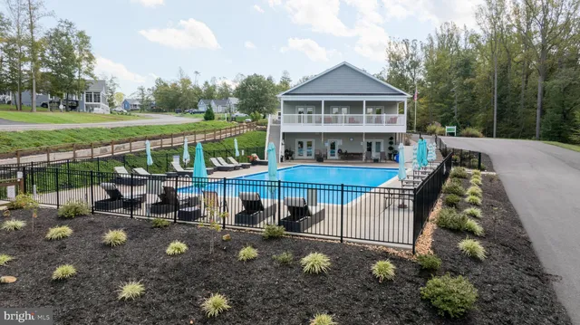 $889,000 | 2 Alma Gaynelle Drive, Unit A, Mineral, VA 23117