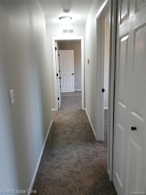 43284 Mound Road, Unit 407 Sterling Heights, MI 48314 - Photo 6 of 11