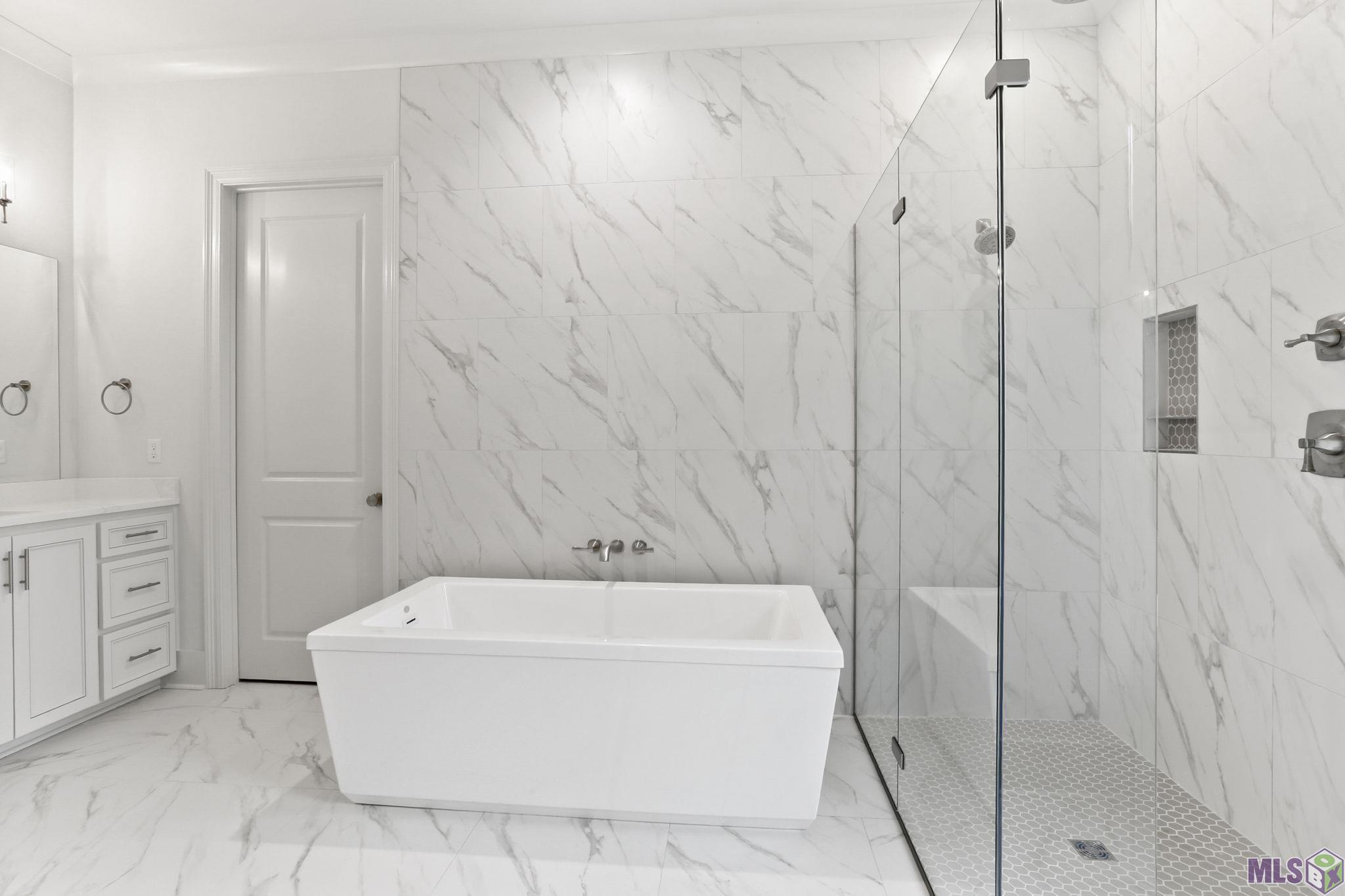 17296 Rabbit Rush Avenue Prairieville, LA 70769 - Photo 12 of 15