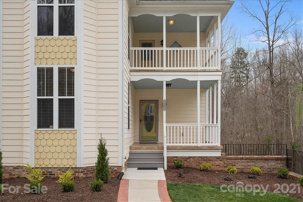 841 Creek Bluff Road Rock Hill, SC 29732 - Photo 4 of 39 Gallery Image 4