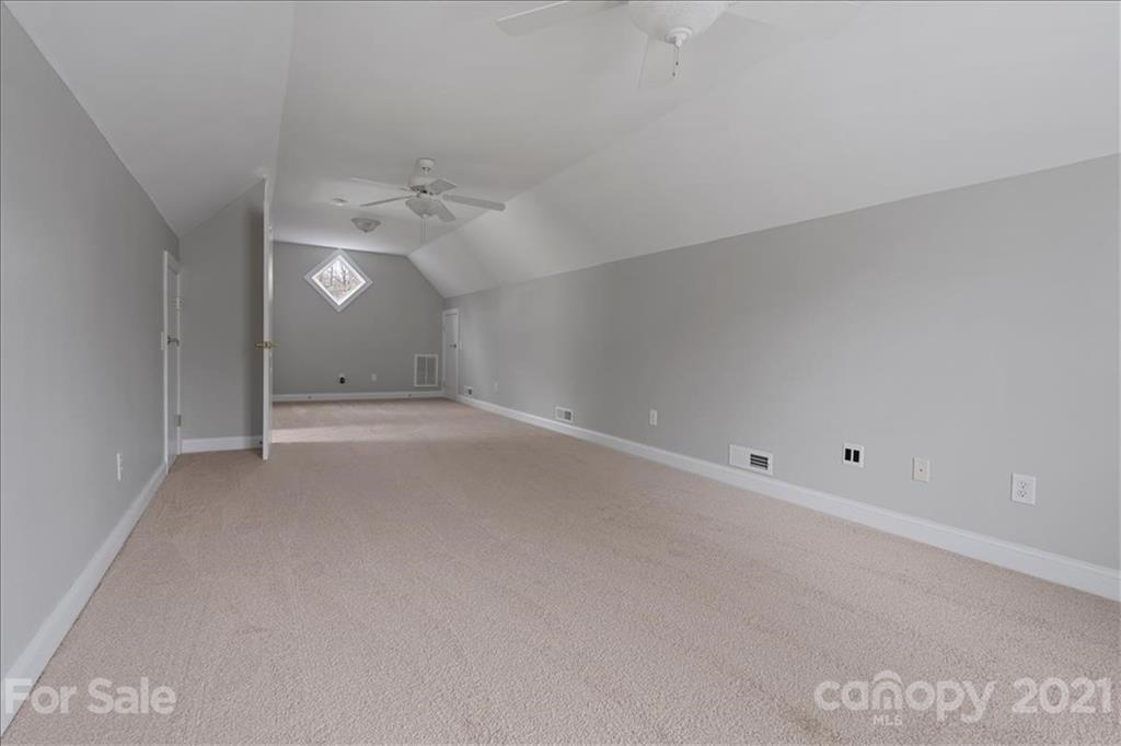 841 Creek Bluff Road Rock Hill, SC 29732 - Photo 33 of 39 Gallery Image 33