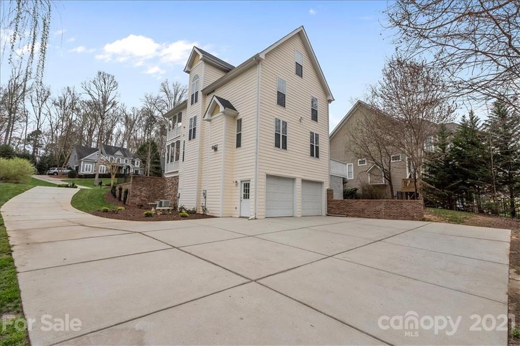 841 Creek Bluff Road Rock Hill, SC 29732 - Photo 38 of 39 Gallery Image 38