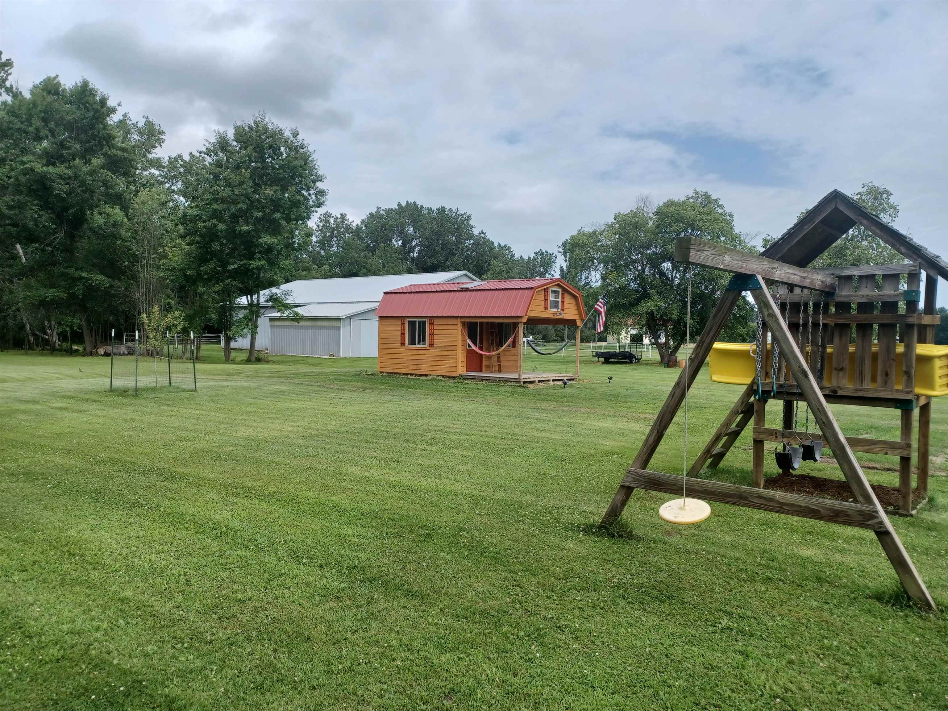 360 West Gordonville Road Midland, MI 48640 - Photo 16 of 94