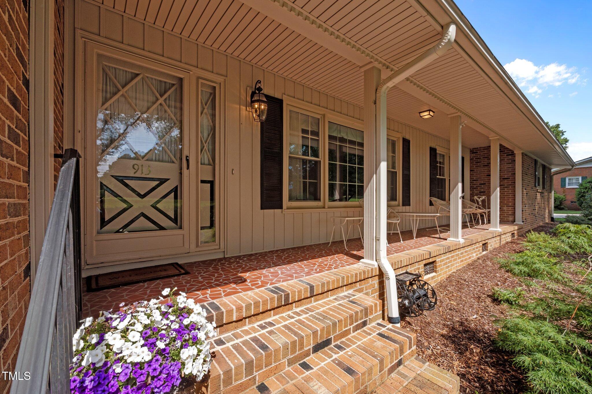 913 Milton Road Durham, NC 27712 - Photo 3 of 29 a front view of a house