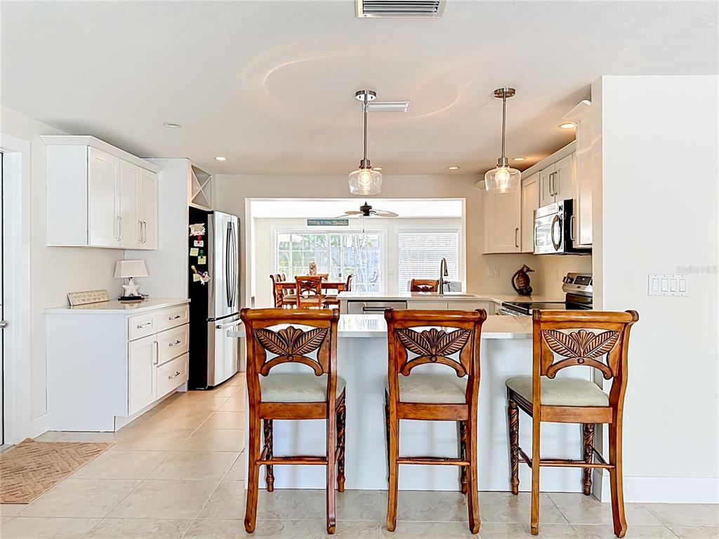 307 68th Street Holmes Beach, FL 34217 - Photo 16 of 67
