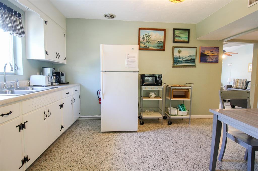 Undisclosed Address Venice, FL 34285 - Photo 11 of 63