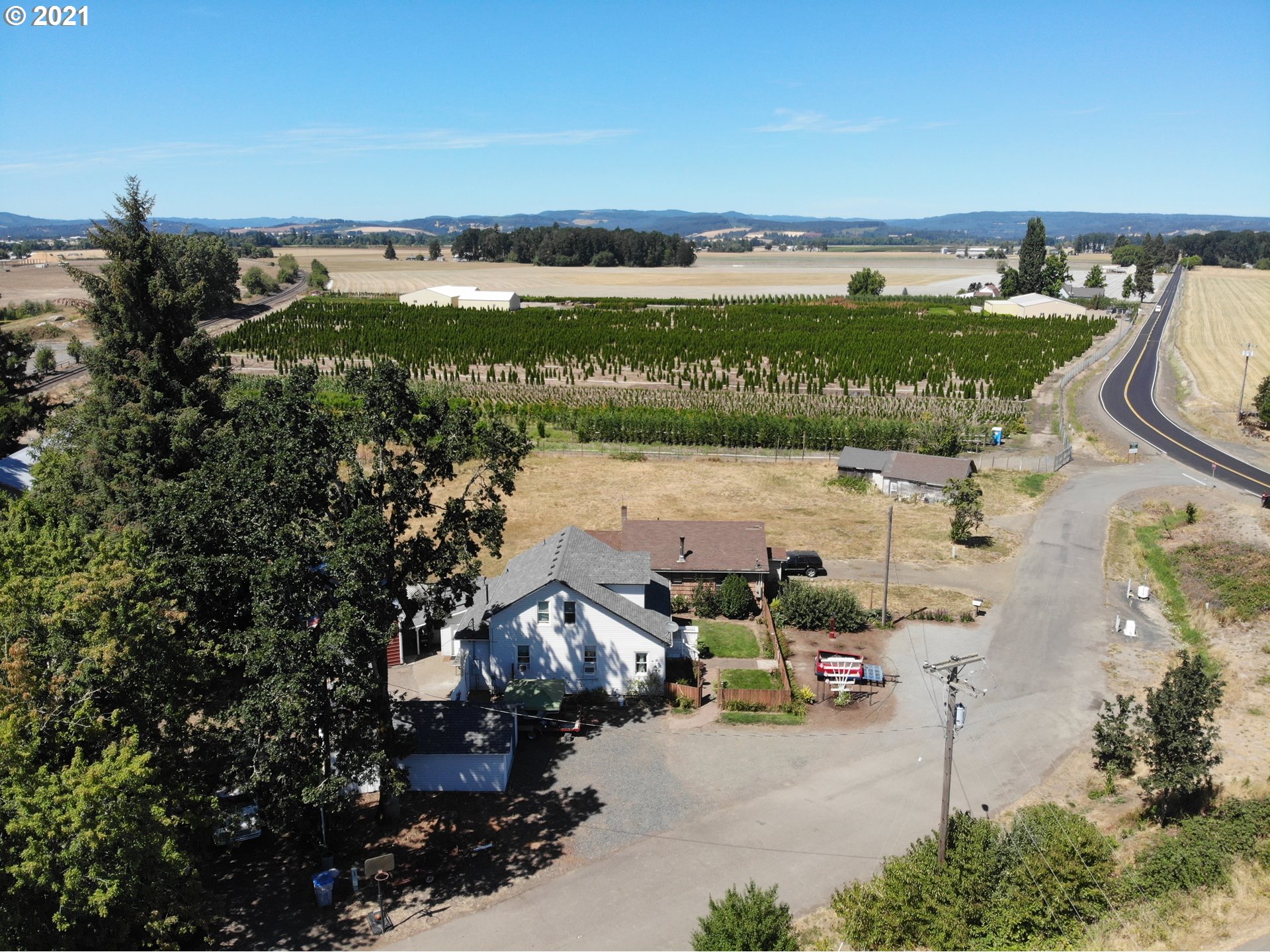 7055 Northwest Kerkman Road Cornelius, OR 97113 - Photo 25 of 28 Gallery Image 25