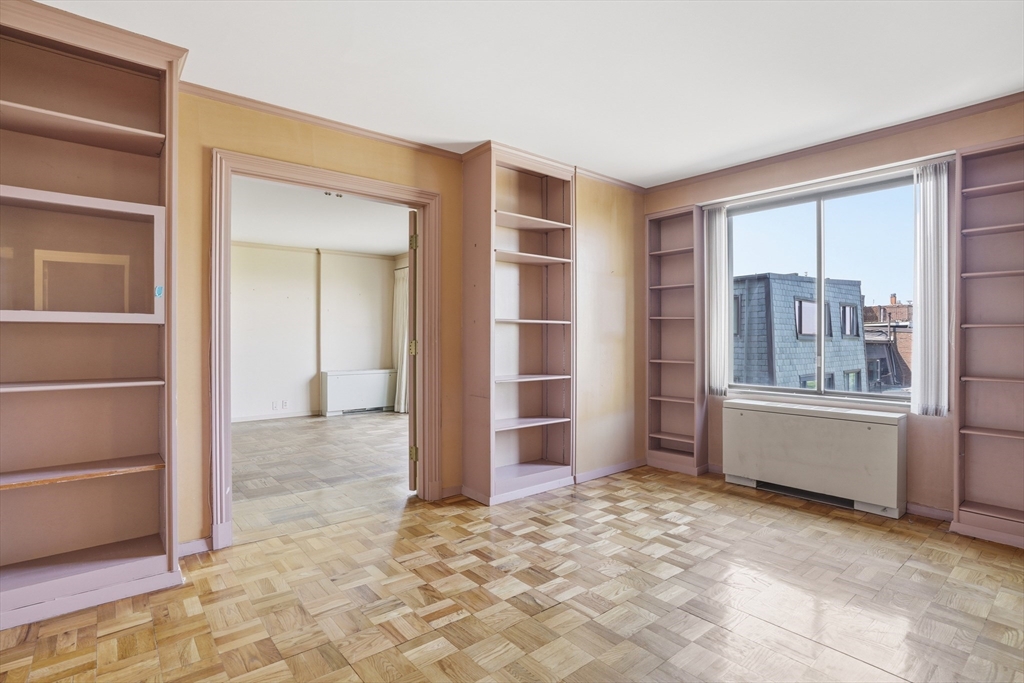 180 Beacon Street, Unit 8DE Boston, MA 02116 - Photo 16 of 31