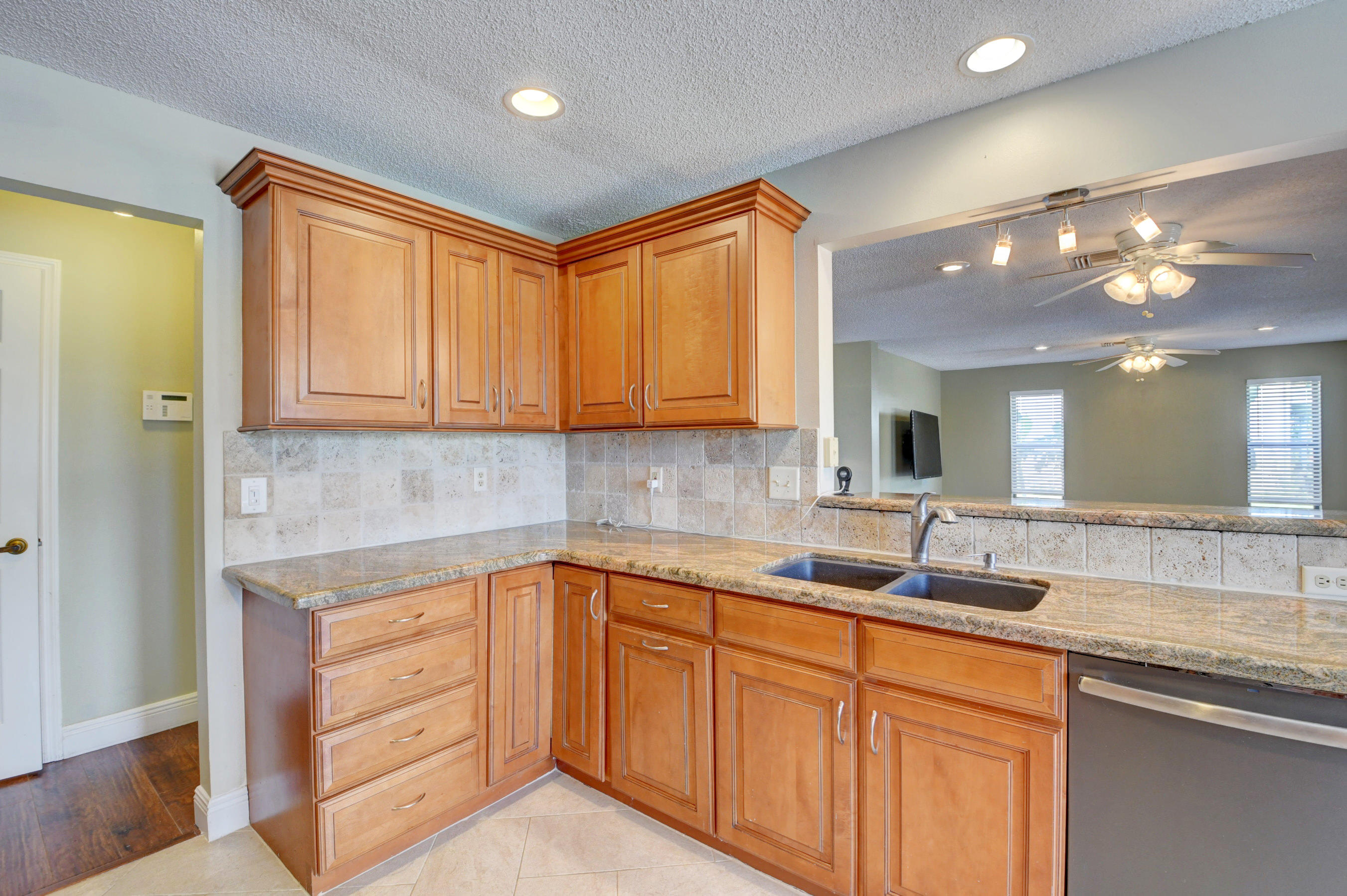 10732 Sea Cliff Circle Boca Raton, FL 33498 - Photo 20 of 80 DSC_3602_3_4_5_6