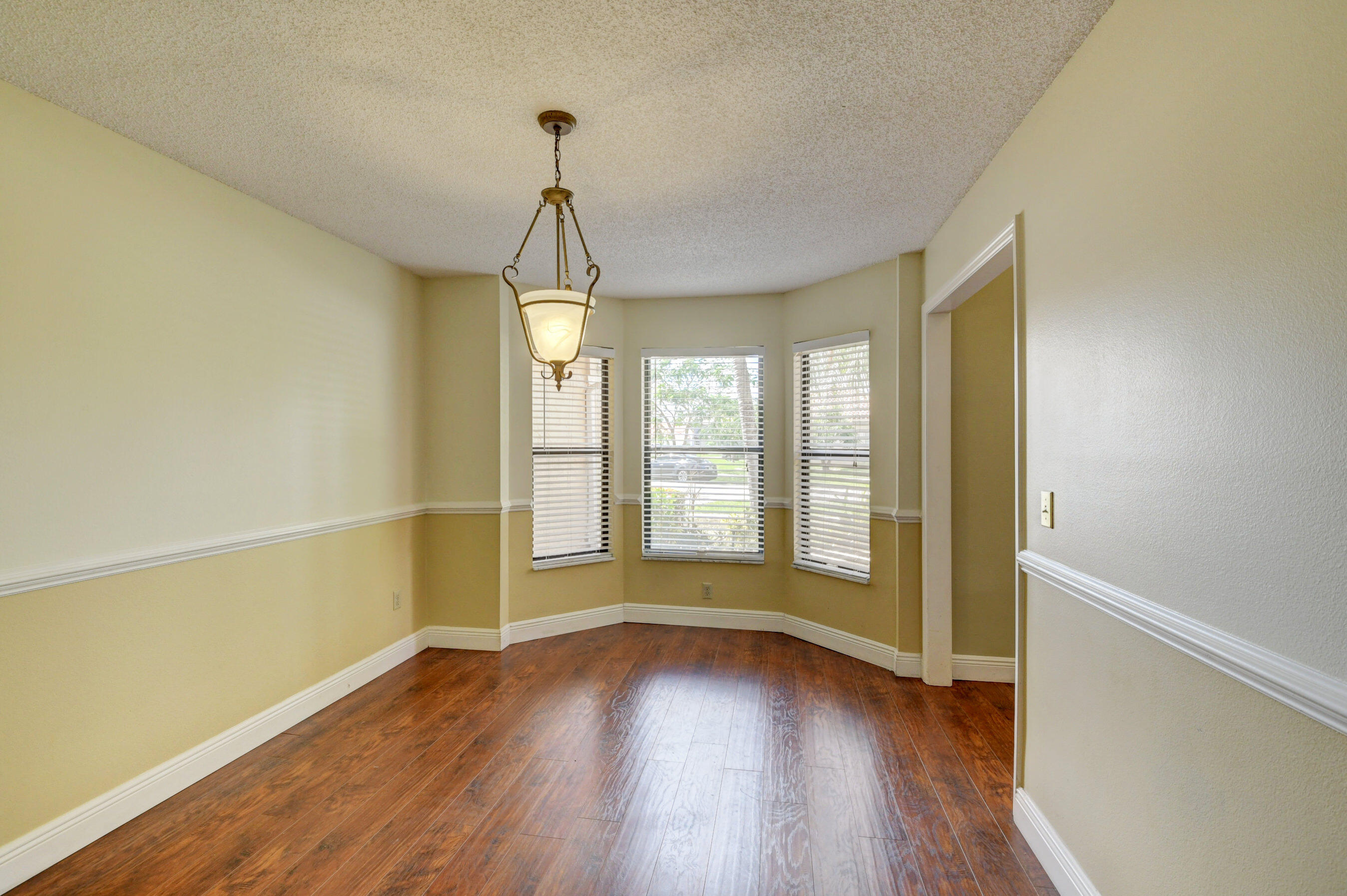 10732 Sea Cliff Circle Boca Raton, FL 33498 - Photo 8 of 80 DSC_3537_38_39_40_41