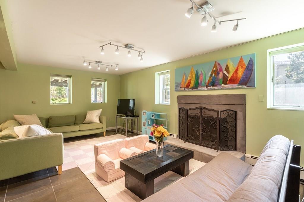 8 Falcon Road Sharon, MA 02067 - Photo 27 of 38 Gallery Image 27
