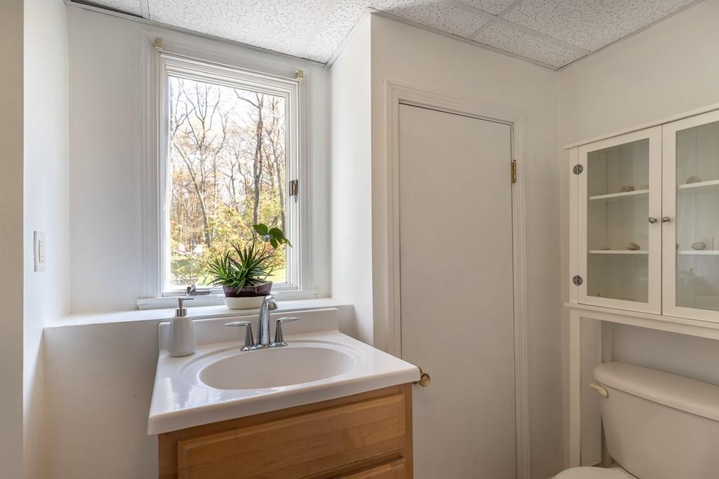 8 Falcon Road Sharon, MA 02067 - Photo 30 of 38 Gallery Image 30