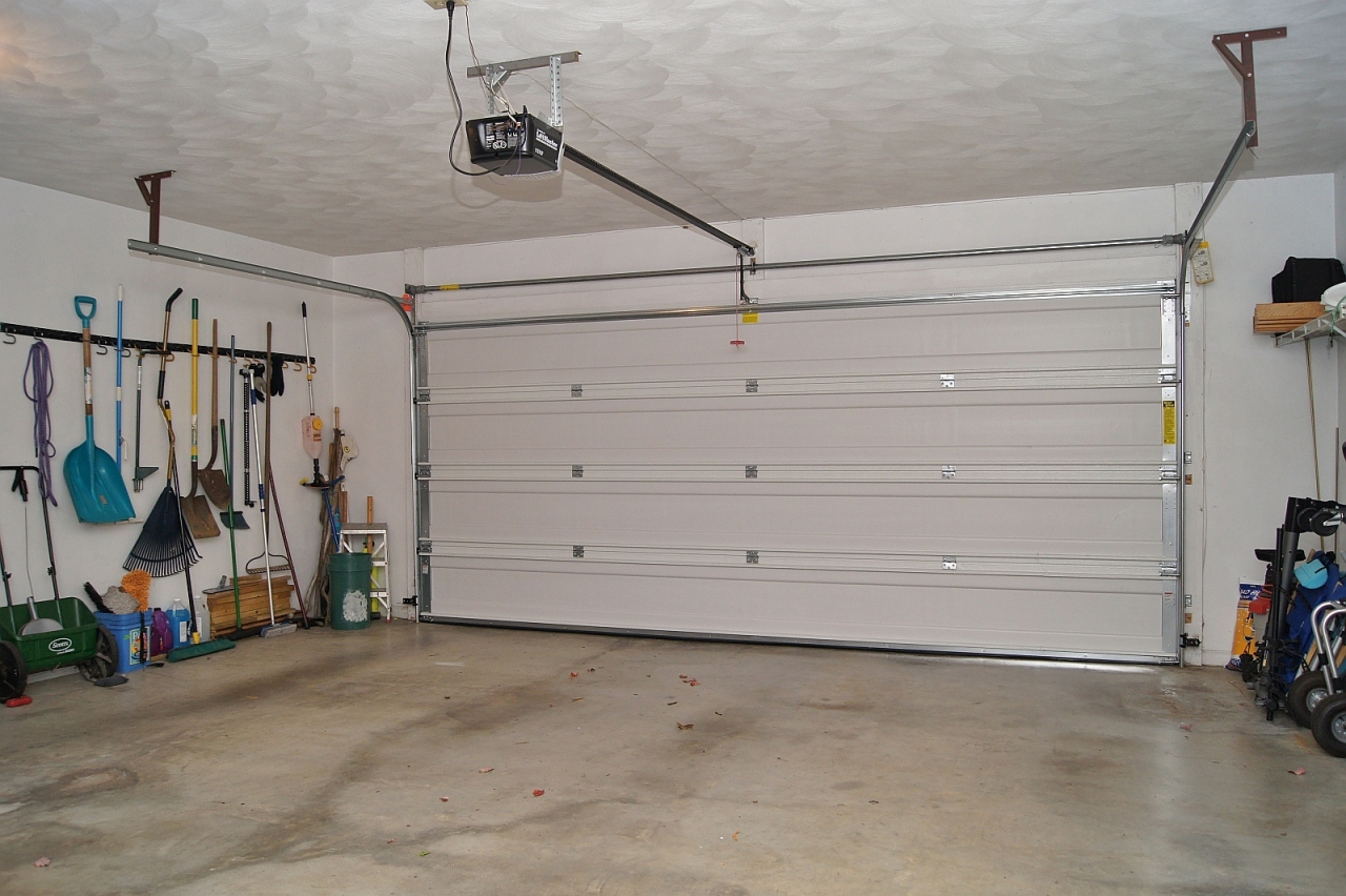 4920 Huntridge Road Roanoke, VA 24012 - Photo 20 of 25 dsc02133
