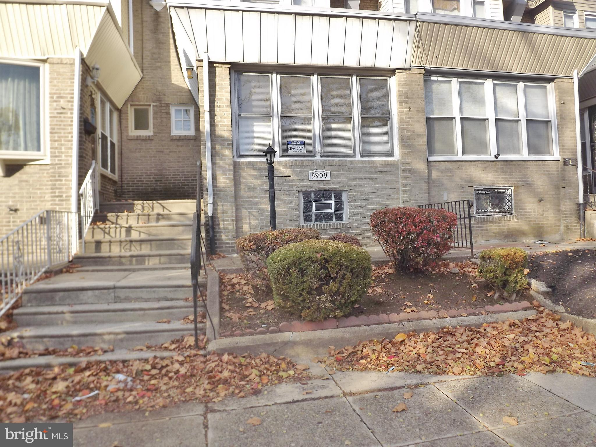 5909 Nassau Road Philadelphia, PA 19151 - Photo 2 of 23 Gallery Image 2