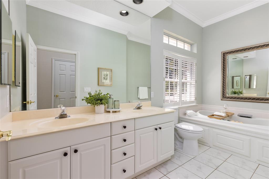 2054 Sawgrass Drive Apopka, FL 32712 - Photo 15 of 32
