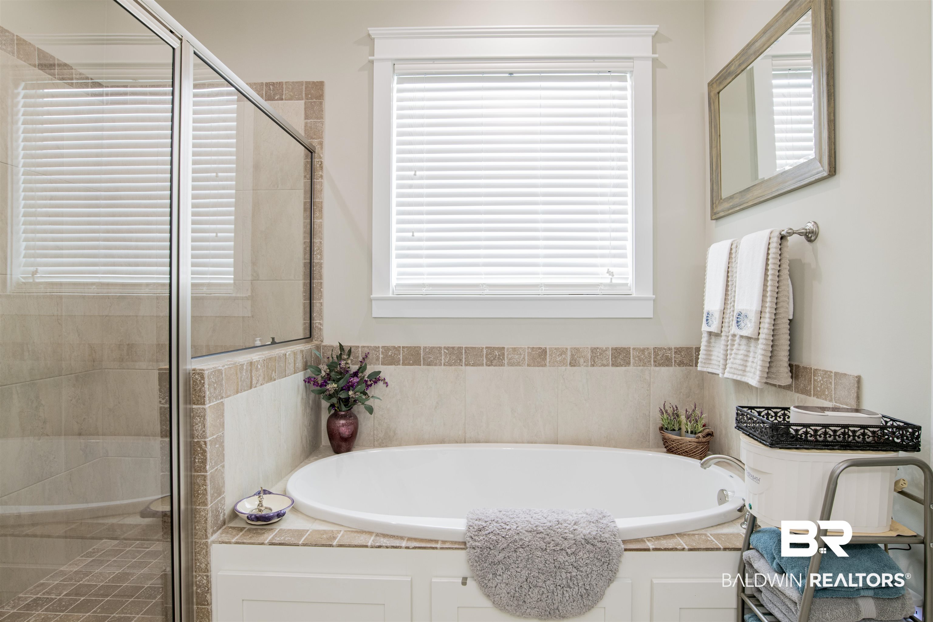 4845 Cypress Loop Orange Beach, AL 36561 - Photo 24 of 37 Primary bath with separate shower/soaker tub