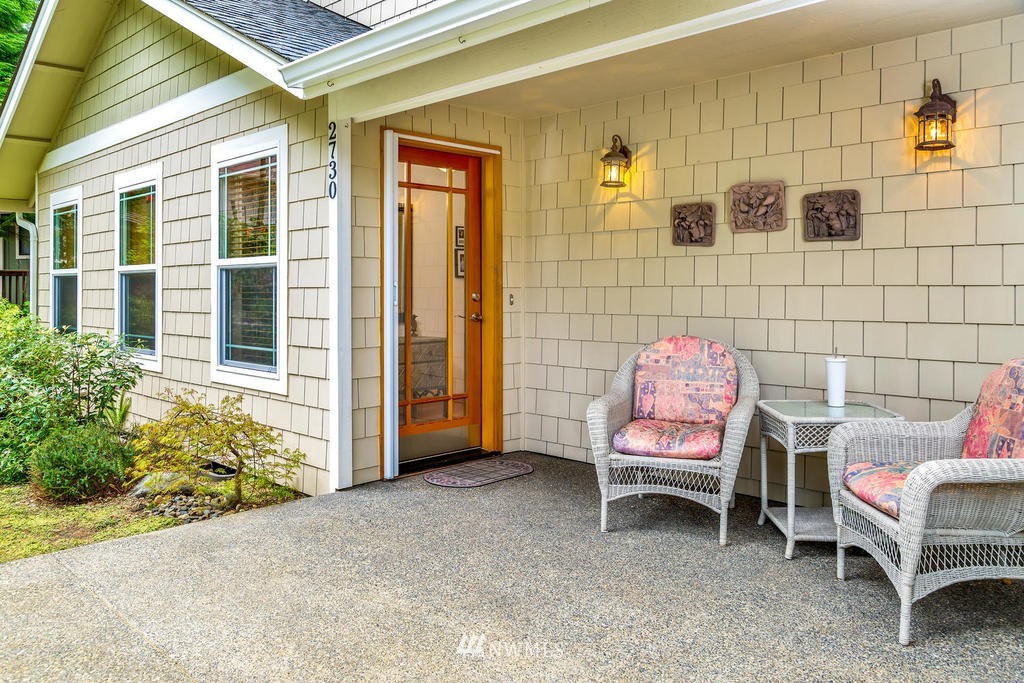 2730 East Phillips Lake Loop Road Shelton, WA 98584 - Photo 3 of 25 Gallery Image 3
