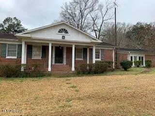 $195,000 | 101 Idlewild Drive, Port Gibson, MS 39150