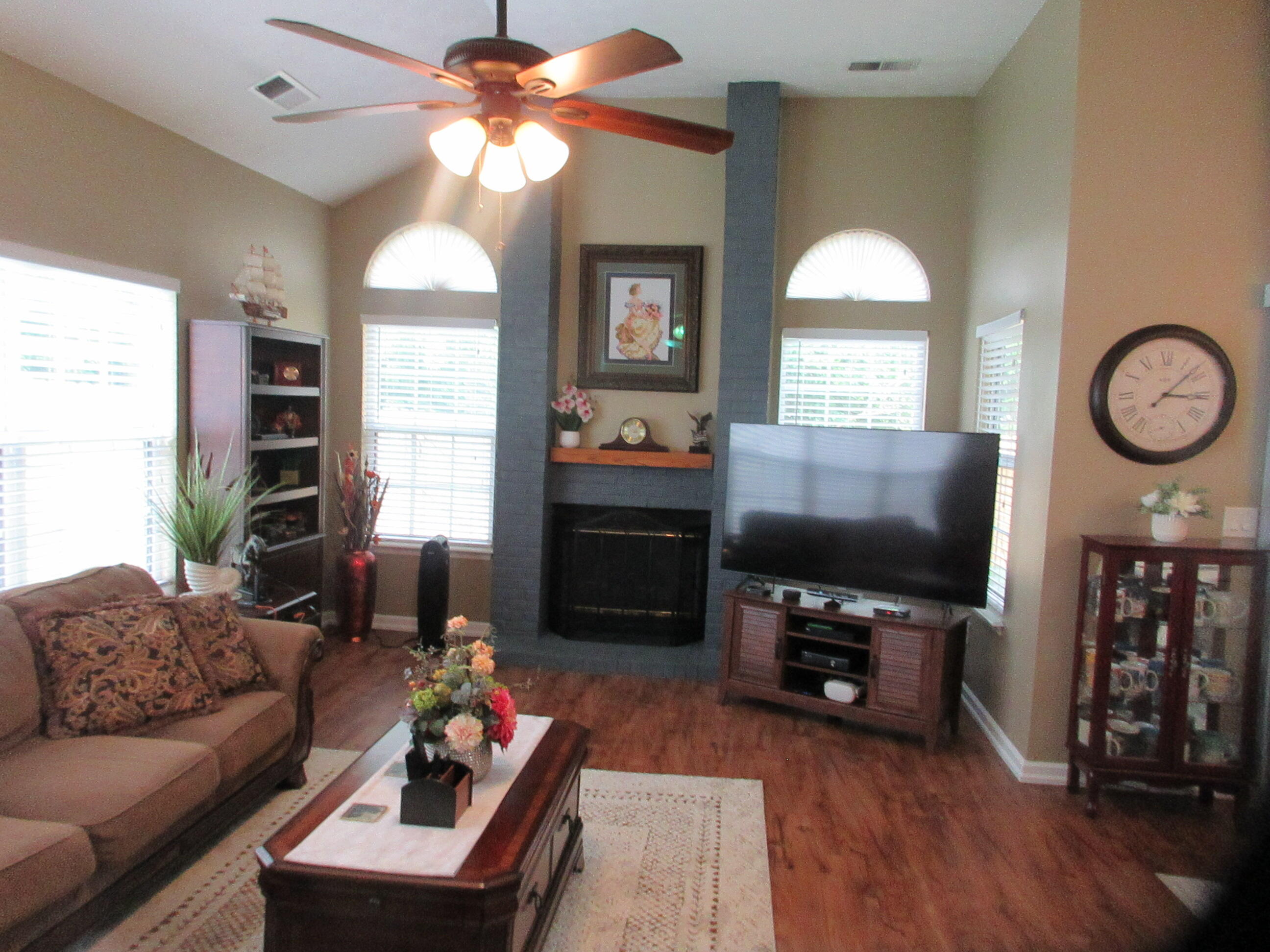 6340 Hampton Ridge Drive Florence, KY 41042 - Photo 5 of 48 IMG_8393