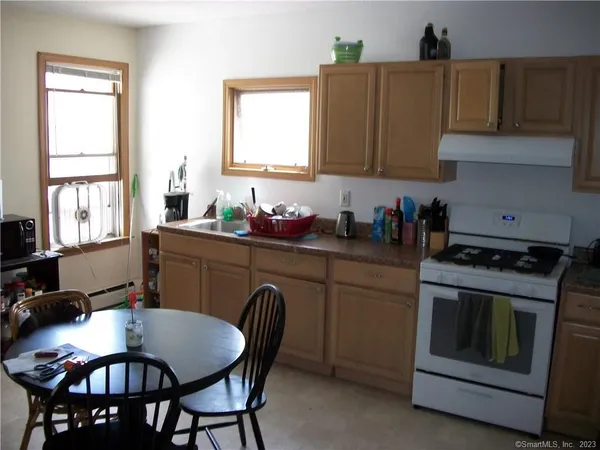 $2,000 | 20 Lawrence Street, Unit 2, New Haven, CT 06511