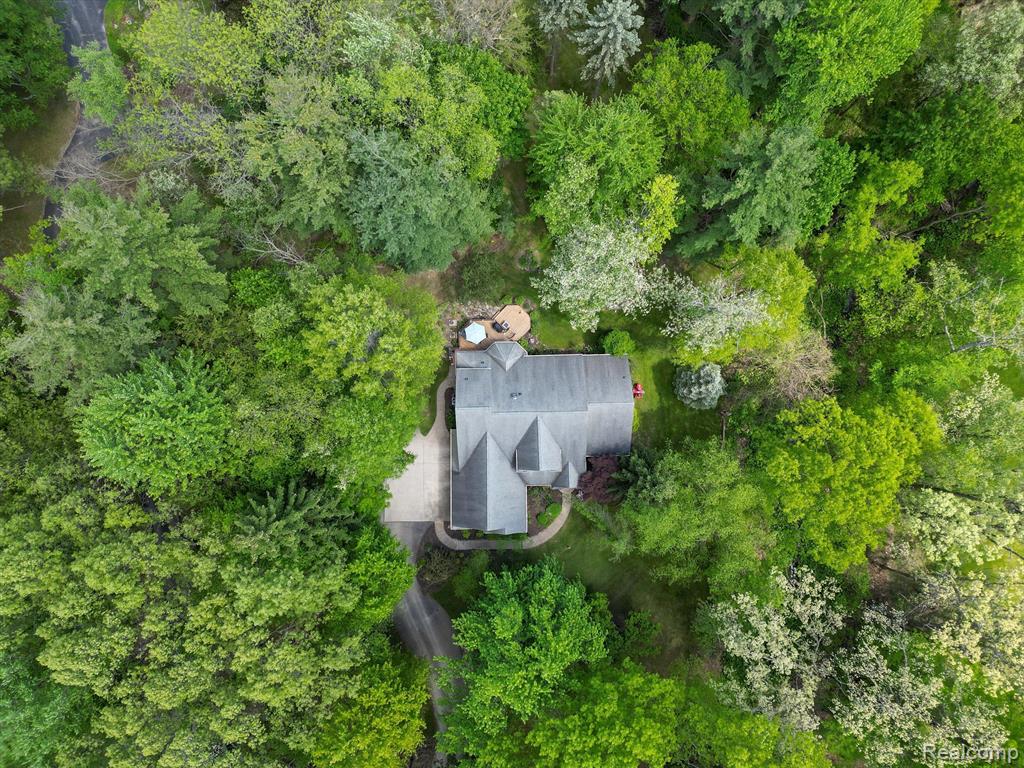 1331 Avon Circle West Rochester Hills, MI 48309 - Photo 50 of 54