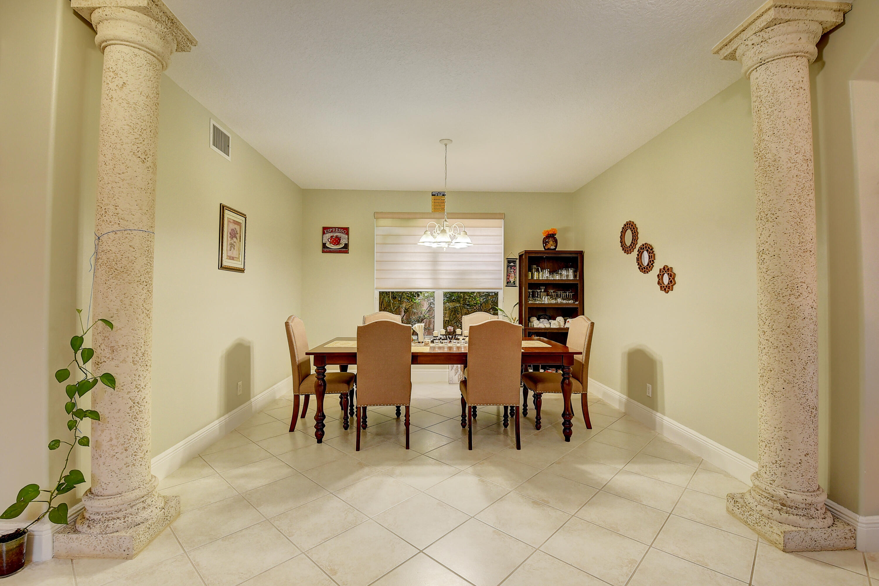 4810 South Classical Boulevard Delray Beach, FL 33445 - Photo 12 of 50 07_dsc_2211_2_3_4_5