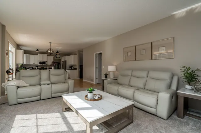 $589,900 | 201 Firewatch Drive, Jordan, MN 55352