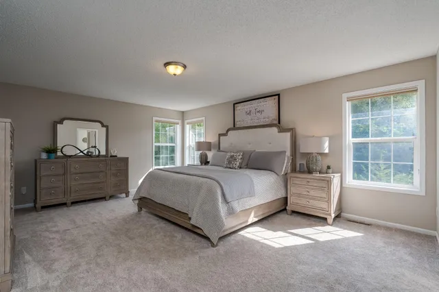 $589,900 | 201 Firewatch Drive, Jordan, MN 55352