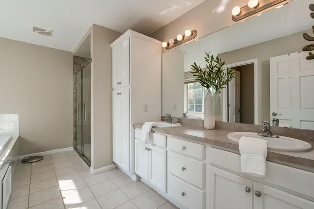 $589,900 | 201 Firewatch Drive, Jordan, MN 55352