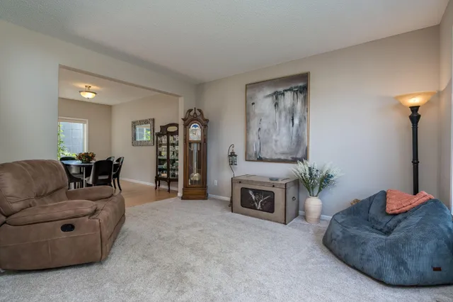 $589,900 | 201 Firewatch Drive, Jordan, MN 55352