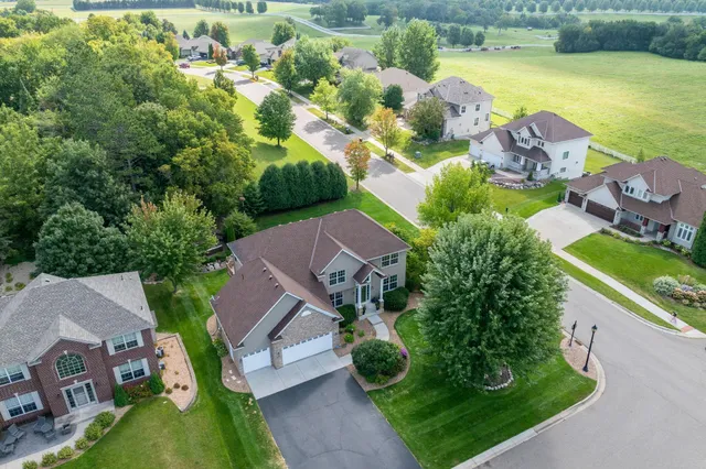 $589,900 | 201 Firewatch Drive, Jordan, MN 55352