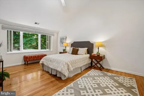 $1,480,000 | 6113 Goldtree Way, Bethesda, MD 20817