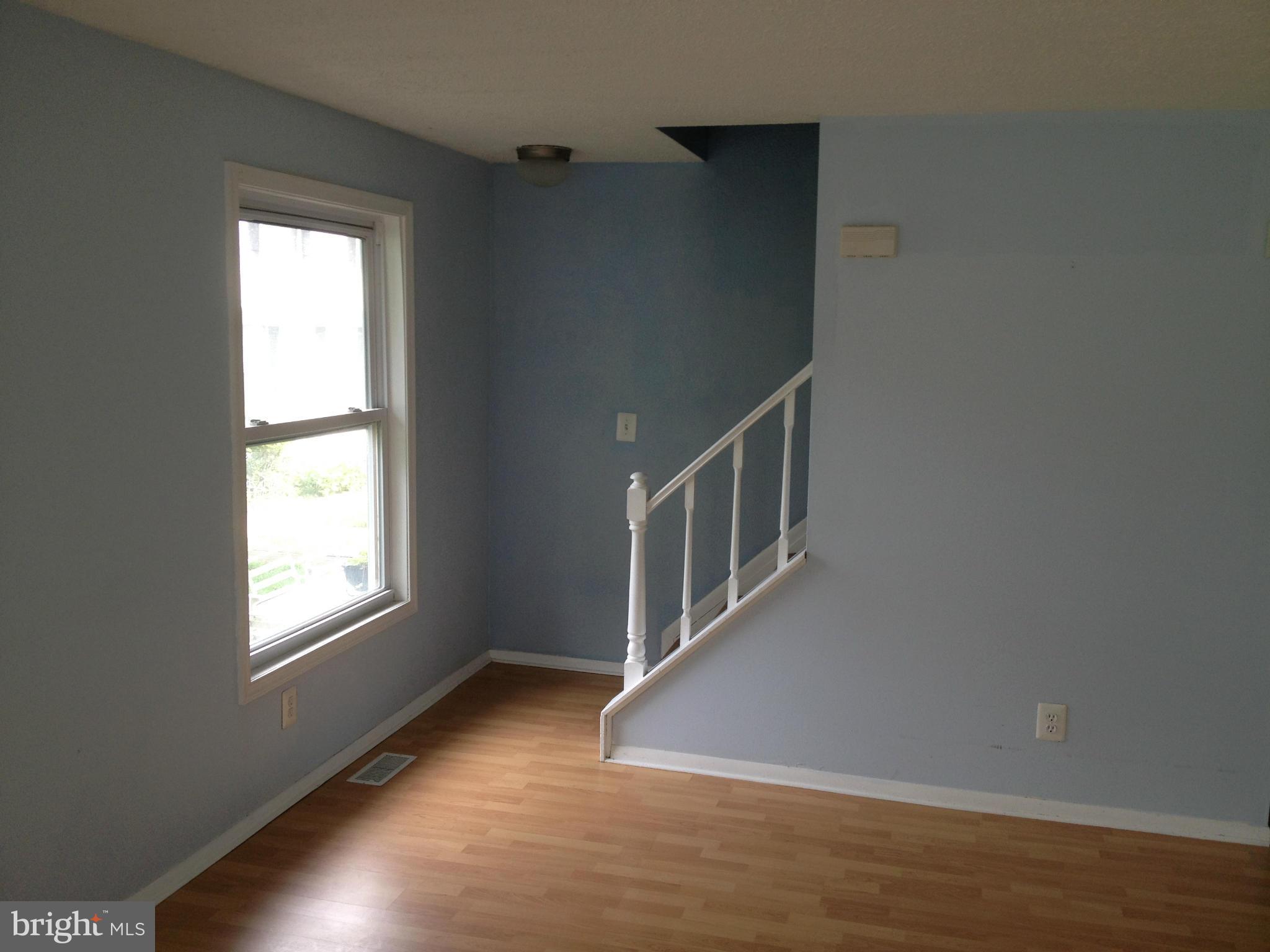 35 Coliston Road, Unit D Reisterstown, MD 21136 - Photo 3 of 11 Living Room