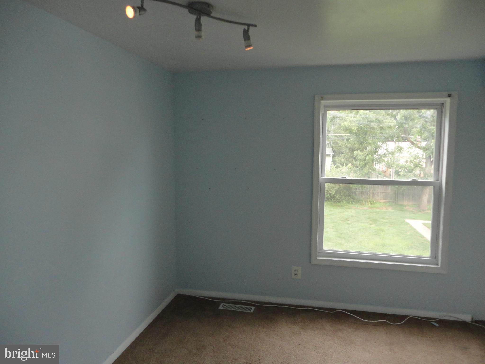 35 Coliston Road, Unit D Reisterstown, MD 21136 - Photo 8 of 11 Bedroom