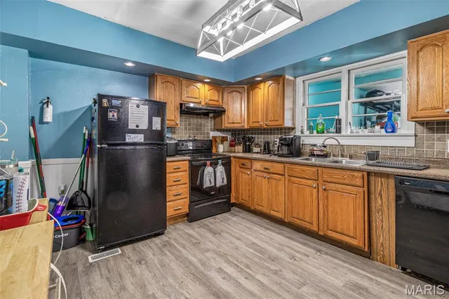 $329,900 | 20 Federal Park Avenue, Park Hills, MO 63601