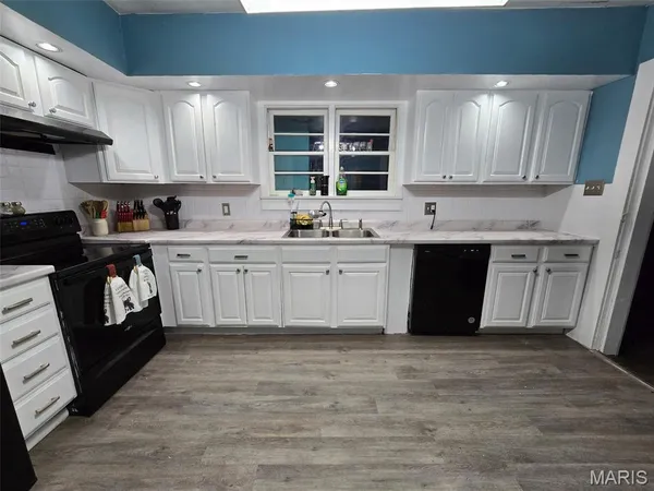 $309,900 | 20 Federal Park Avenue, Park Hills, MO 63601