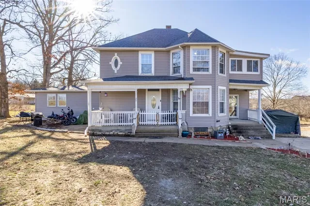 $329,900 | 20 Federal Park Avenue, Park Hills, MO 63601